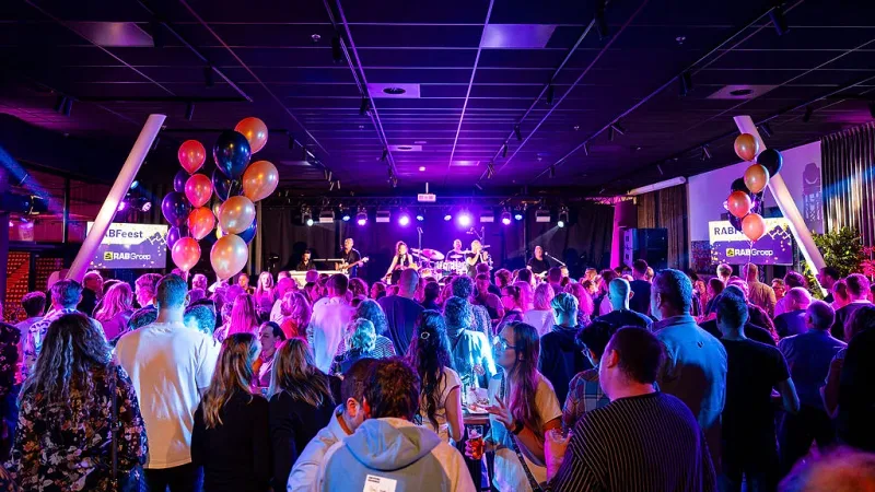 RAB Beheer Bouw Twee jubilea, 100 en 105 jaar in Evenementencentrum Texel en AFAS Stadion, sfeerbeeld 8